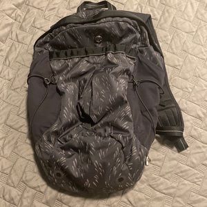Lululemon Black/Gray Mini Run Backpack